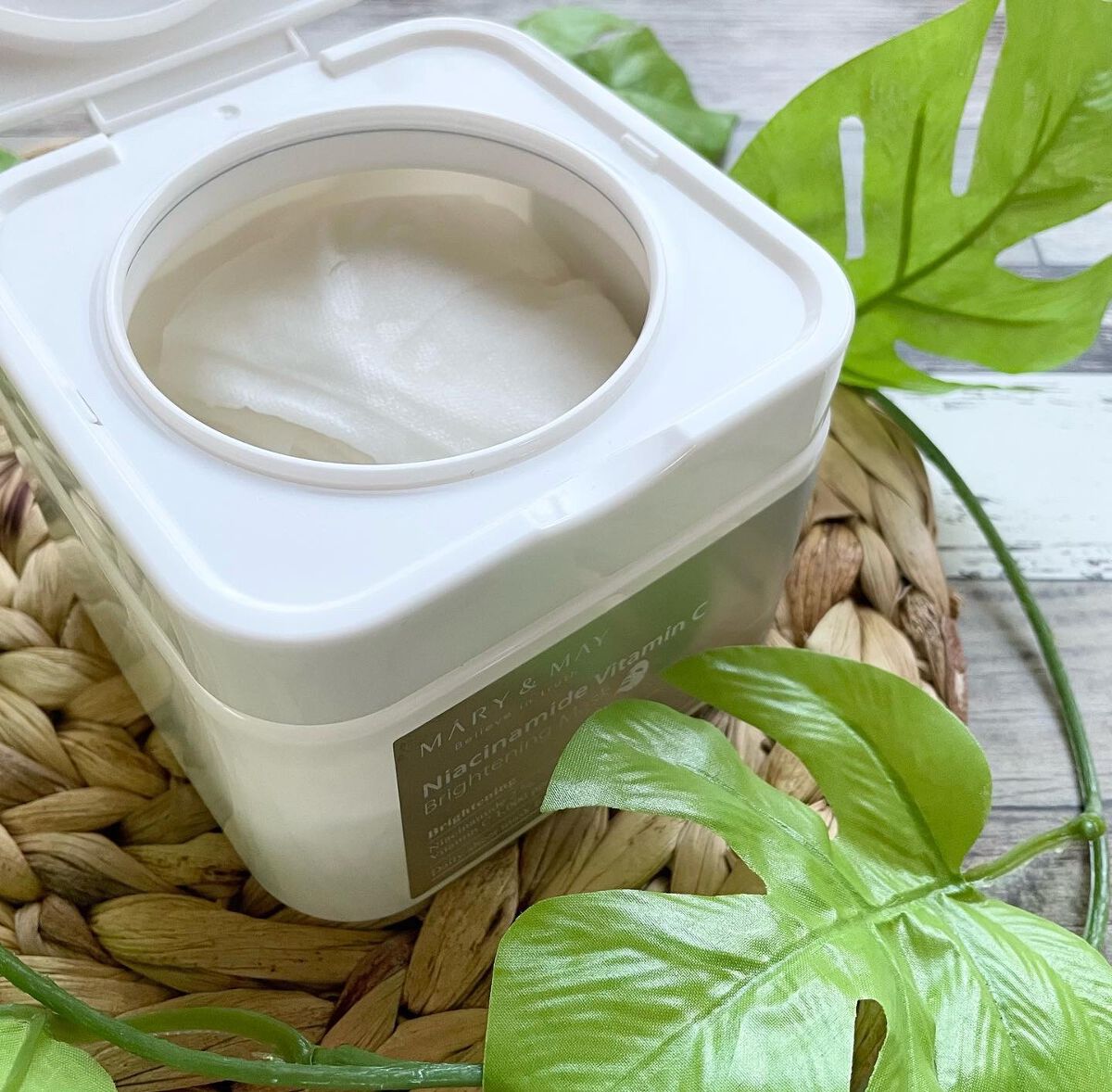 ナイアシンアミドビタミンC ブライトニングマスク/MARY&MAY/シートマスク・パックを使ったクチコミ(2枚目)