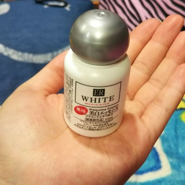 コスモホワイトニングエッセンスV(薬用美白エッセンス)/DAISO/美容液 by MOTORIN🎿