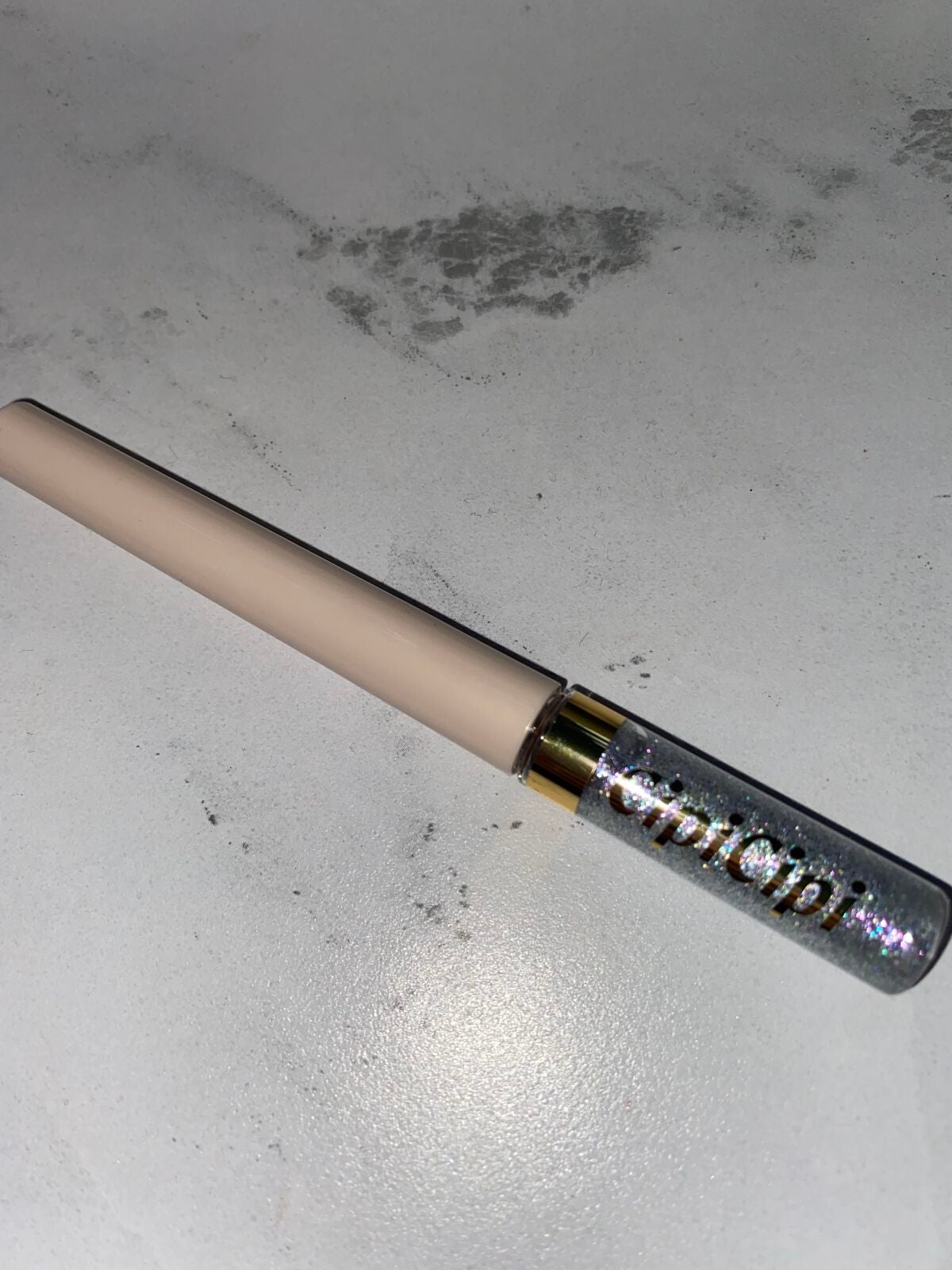 グリッター イルミネーションライナー R/CipiCipi/リキッドアイライナーを使ったクチコミ(2枚目)