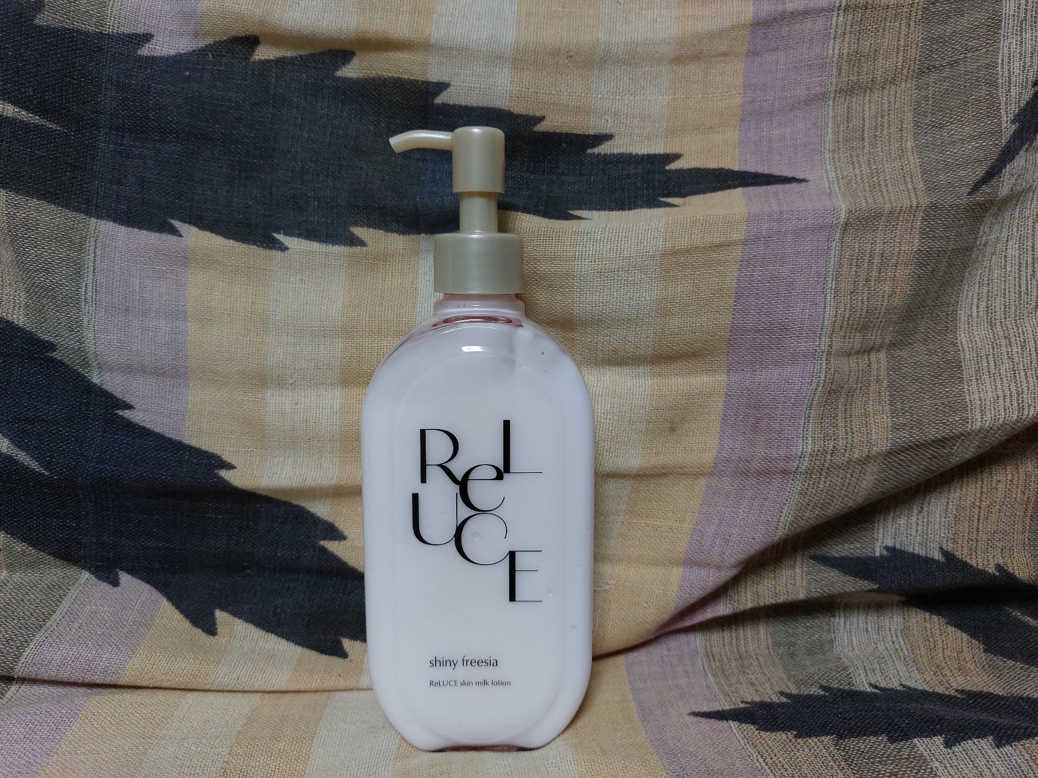リルーチェ スキンミルクローション シャイニーフリージア/コスメテックスローランド/ボディローションを使ったクチコミ（1枚目）