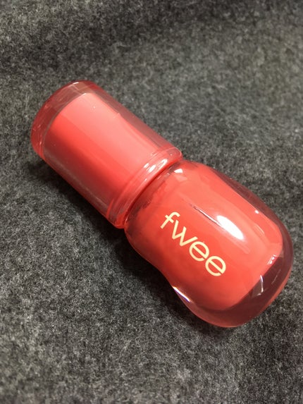 フィー 3Dボリューミンググロス/fwee/リップグロスを使ったクチコミ(1枚目)