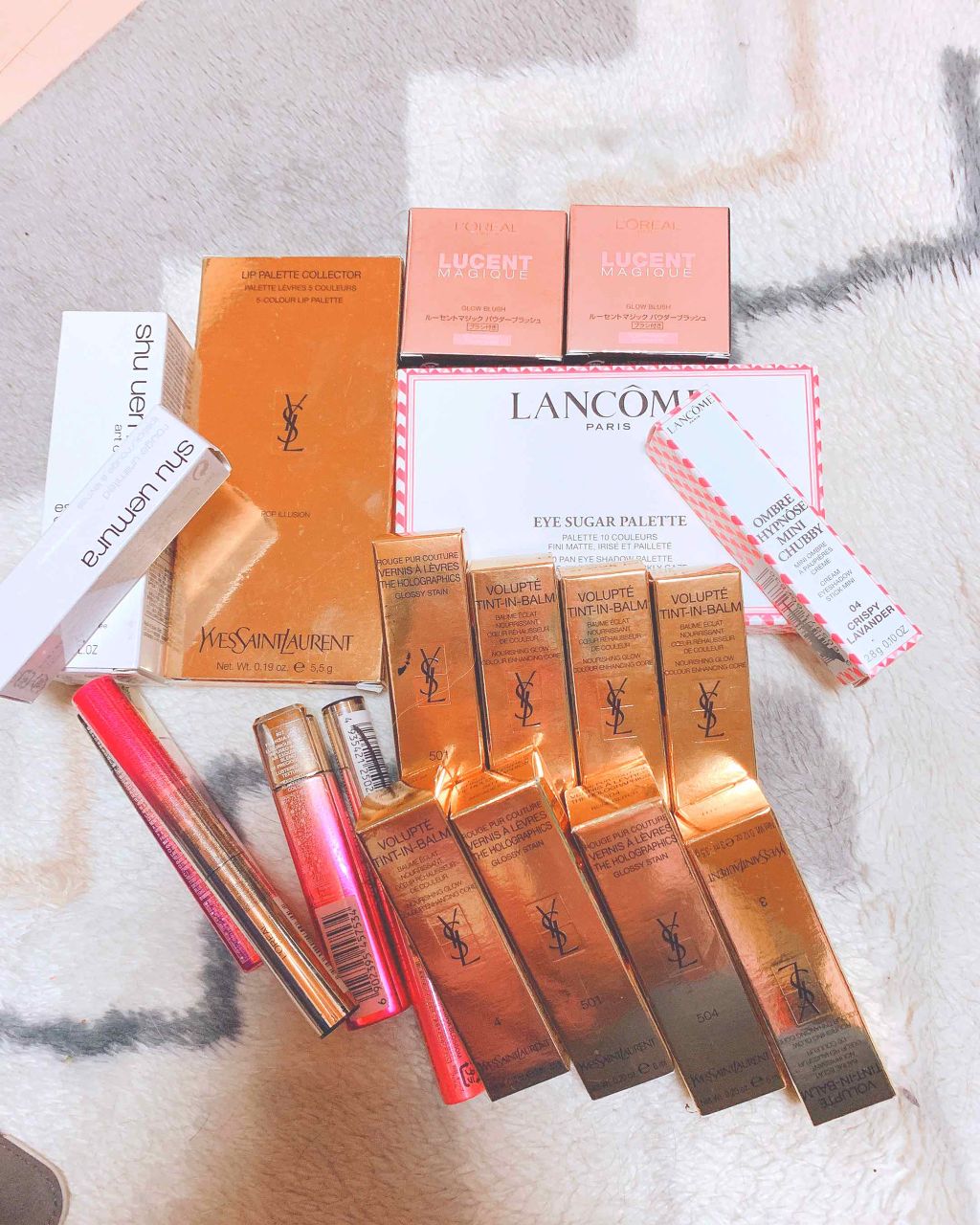 🎀에리카🎀 I🖤 김태형 🖤 on LIPS 「#イブサンローラン#ランコム#shuuemura#YSL2番目..」(1枚目)