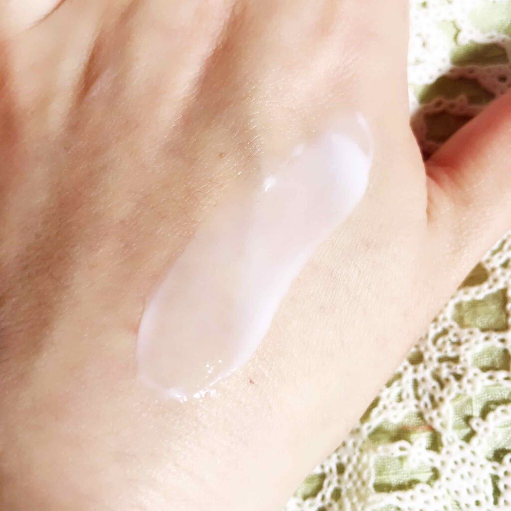 純白専科 すっぴん白雪美容液(専科 薬用美白クリーム)/SENKA(専科)/美容液を使ったクチコミ(3枚目)