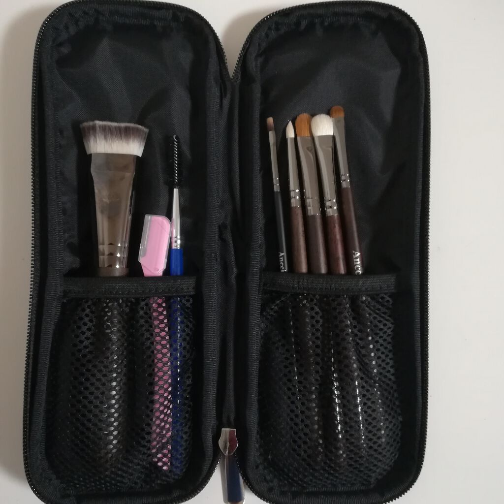 Ebony 10/Ancci brush/メイクブラシを使ったクチコミ(4枚目)