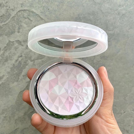 AQ オーラ リフレクター/DECORTÉ/プレストパウダーを使ったクチコミ(3枚目)