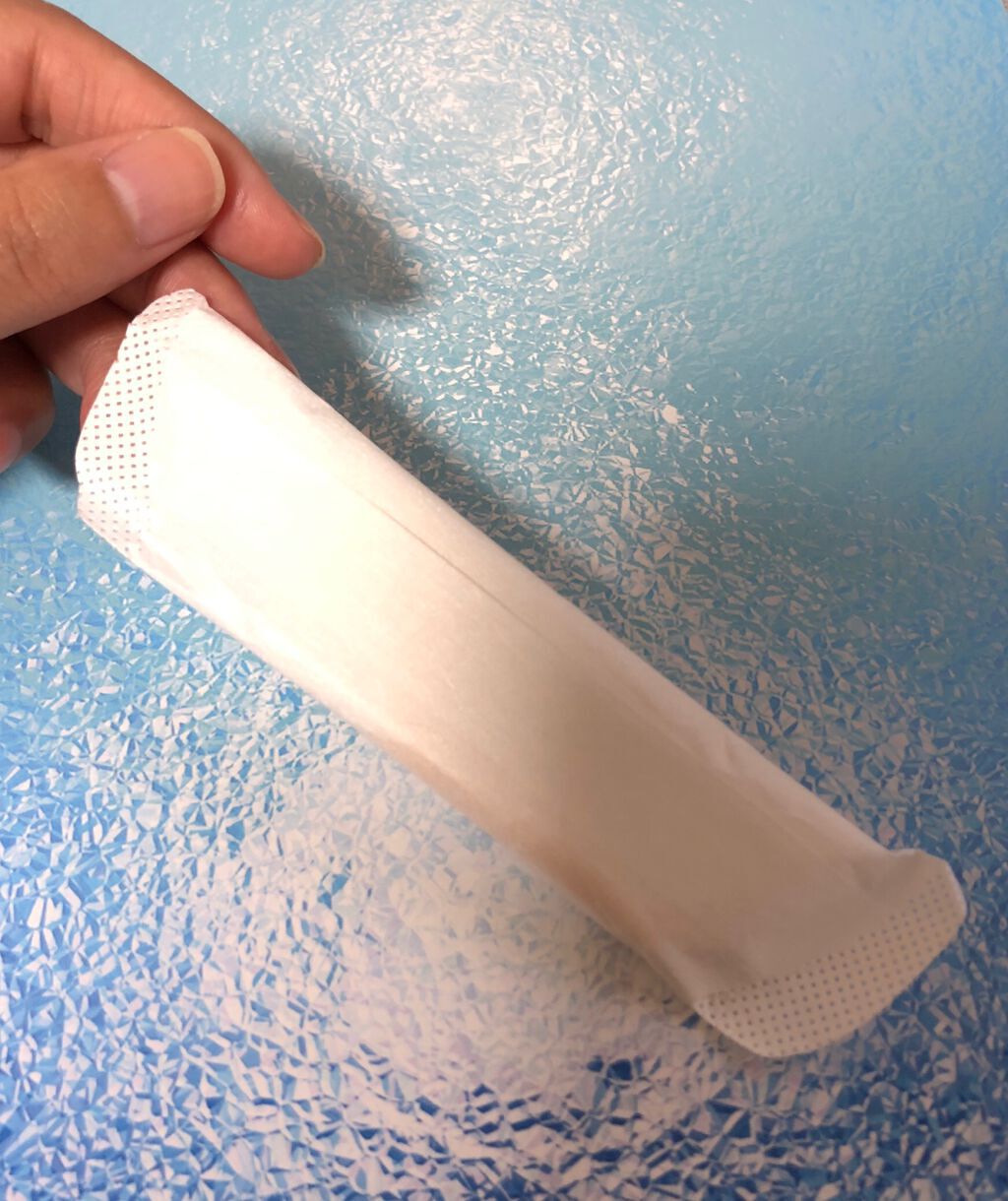 ソフィ シンクロフィット 多い日の昼用/ソフィ/ナプキンを使ったクチコミ（3枚目）