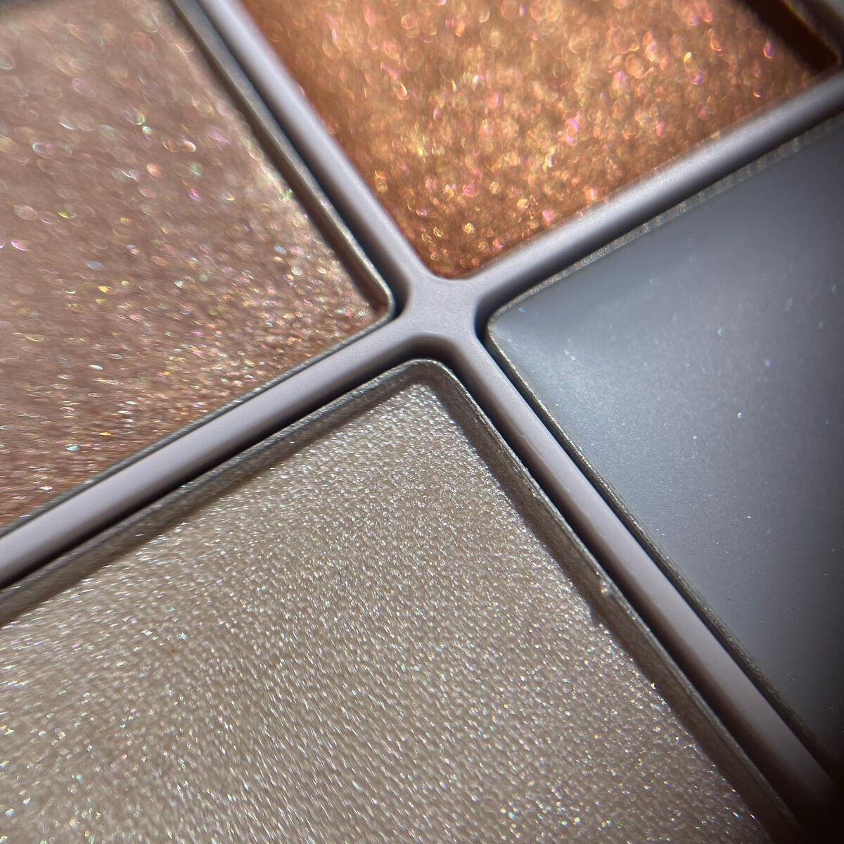 THE アイパレR/b idol/アイシャドウパレットを使ったクチコミ(2枚目)