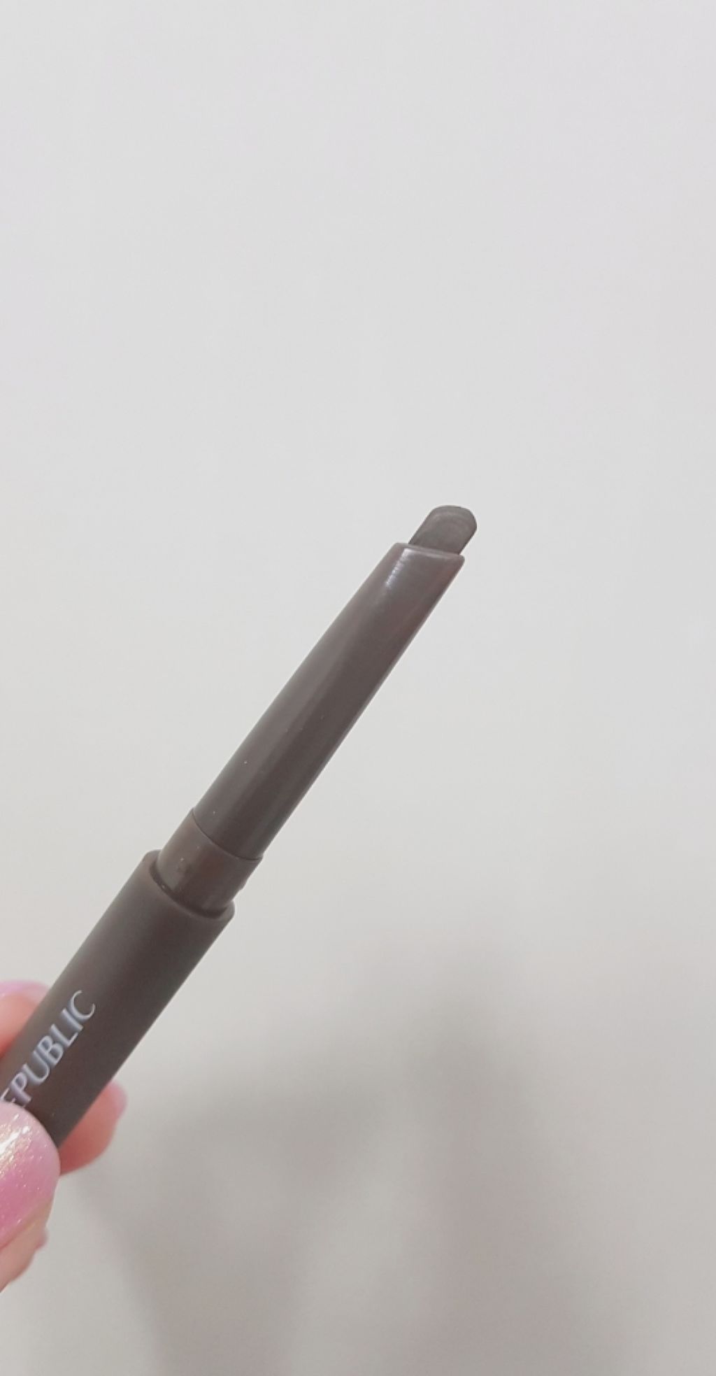 バイフラワー オート アイブロウ/ネイチャーリパブリック/アイブロウペンシルを使ったクチコミ（2枚目）