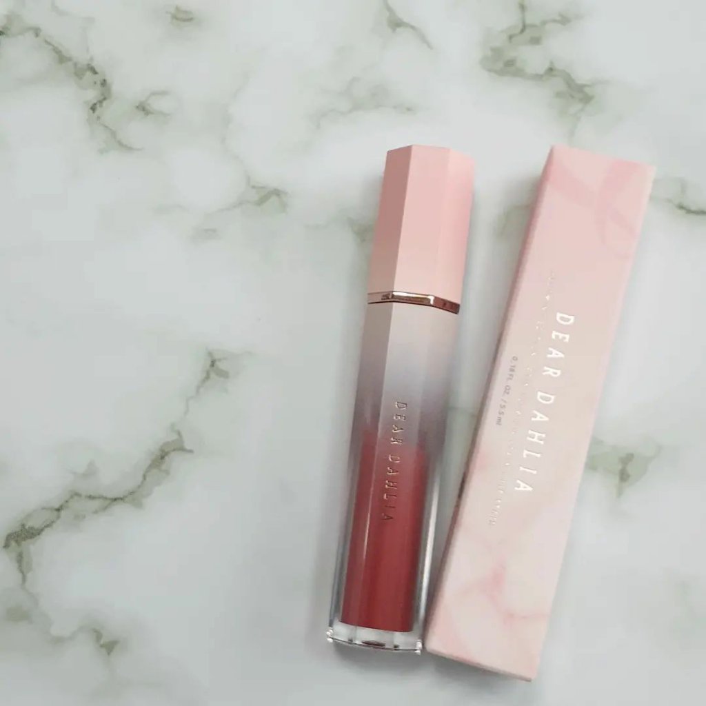 ブルーミングエディション サテングローリップ ステイン/DEAR DAHLIA/口紅を使ったクチコミ（1枚目）