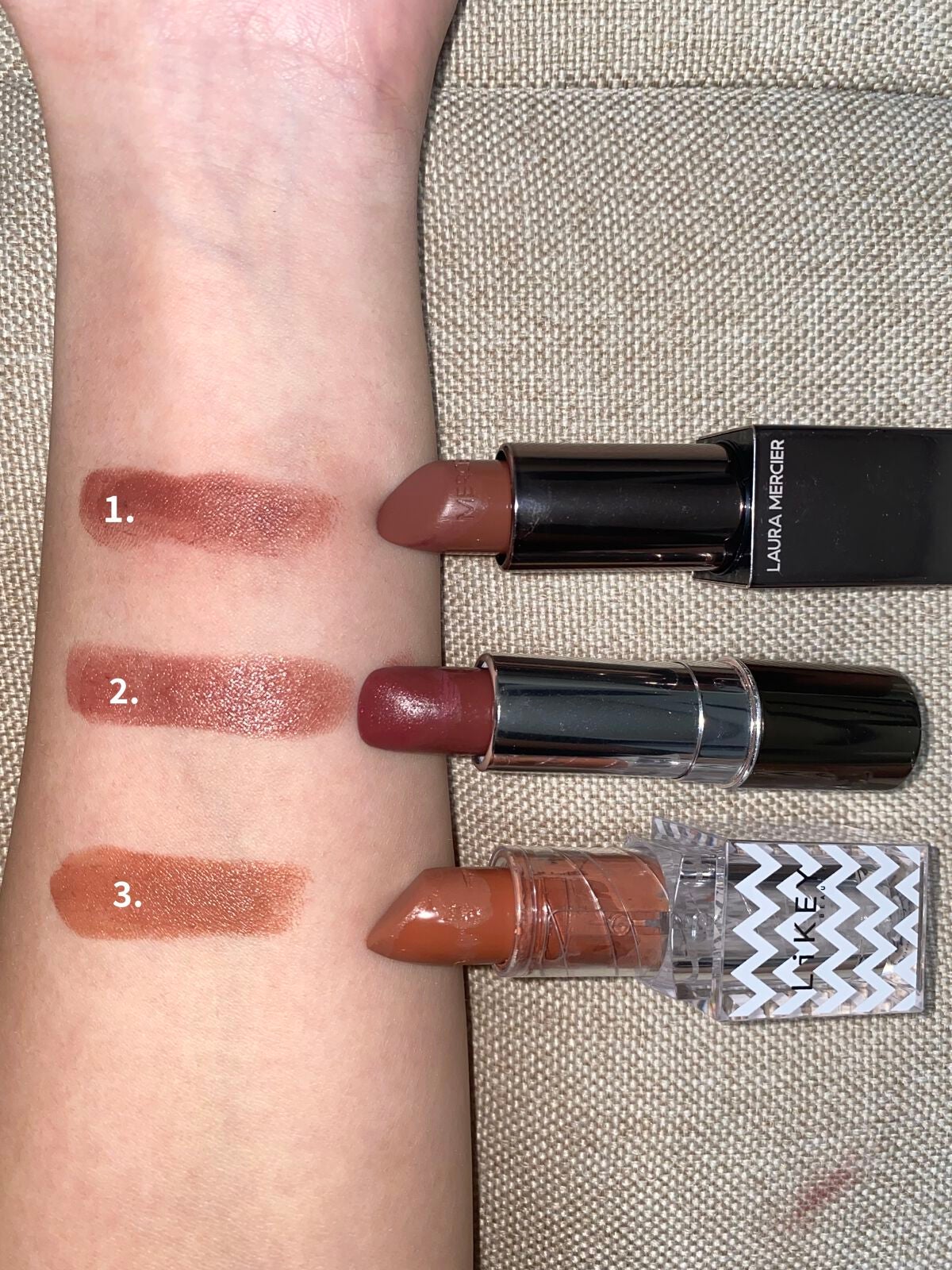 みにぃ。 on LIPS 「☁️1.LAURAMERCIER¥4180(税込) ルージ..」(2枚目)