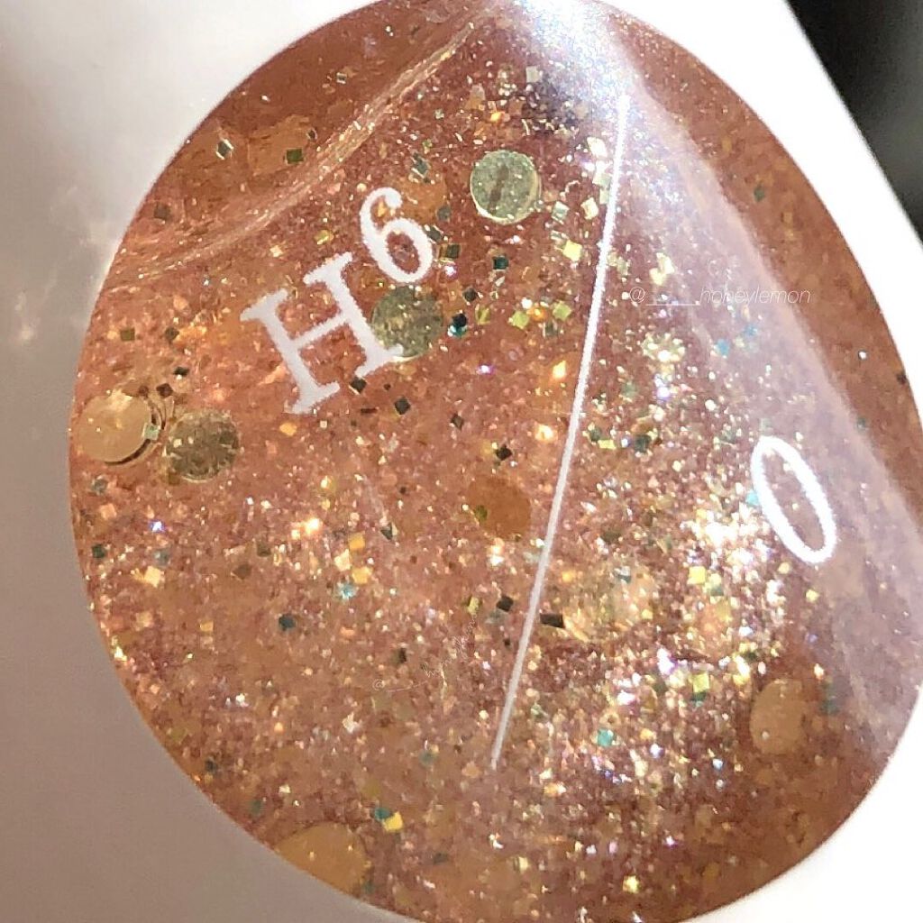 ウカ ラメベースコート ゼロ/uka/ネイルベースコートを使ったクチコミ(1枚目)