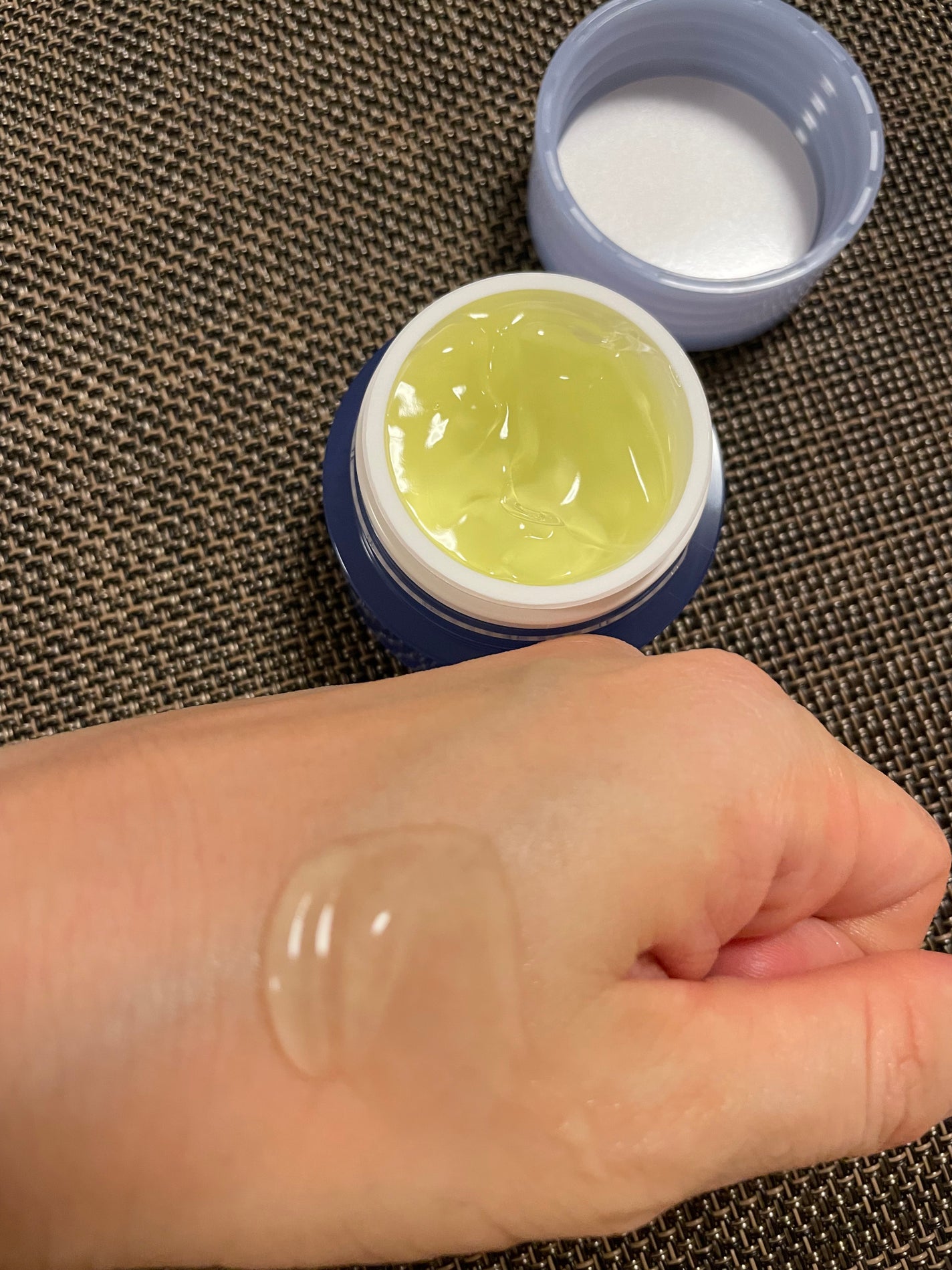 オーバーナイトホワイトニングジェルEX/オルビス/シートマスク・パックを使ったクチコミ(4枚目)