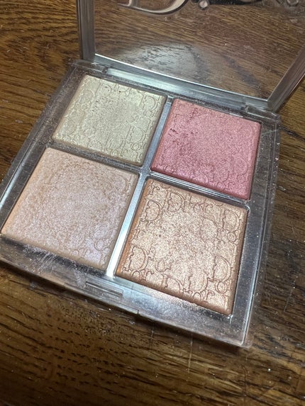 ディオール バックステージ フェイス グロウ パレット/Dior/ハイライトを使ったクチコミ(1枚目)