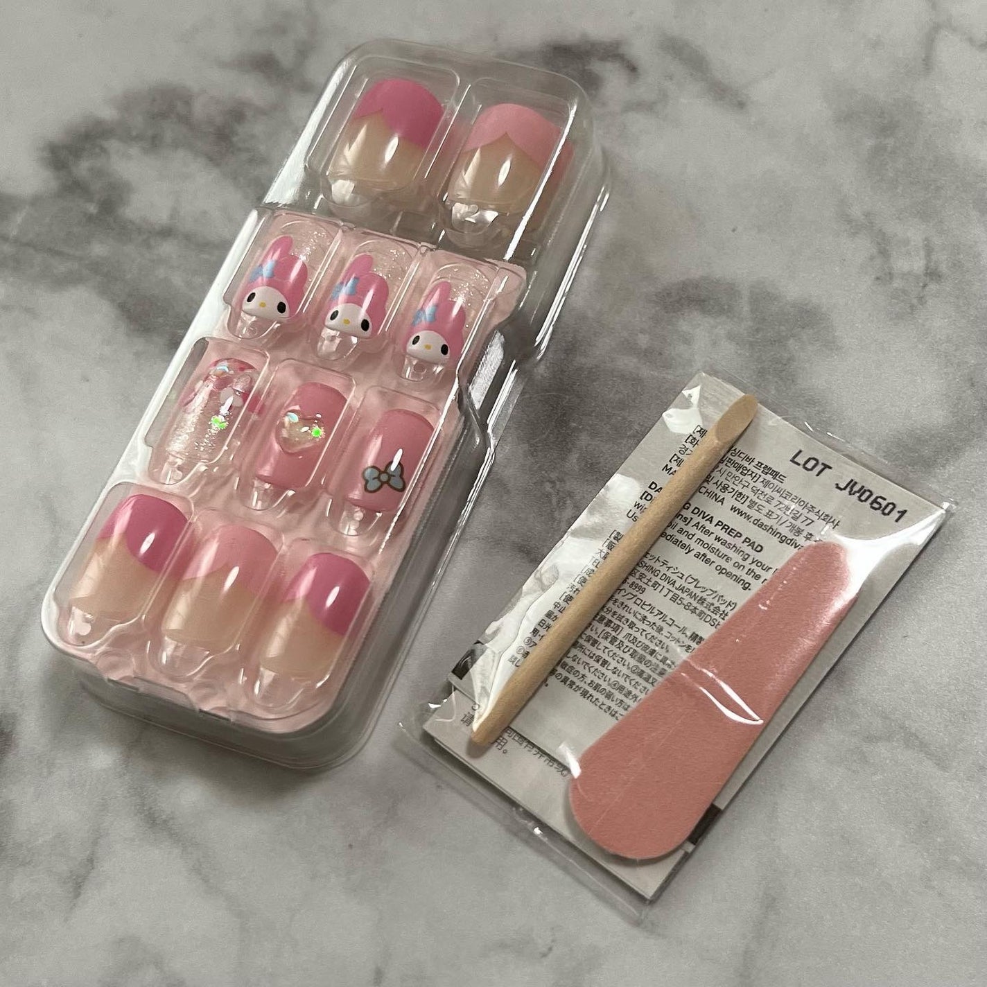 1秒ネイルマジックプレス/DASHINGDIVA MAGICPRESS/ネイルチップ・パーツを使ったクチコミ(3枚目)