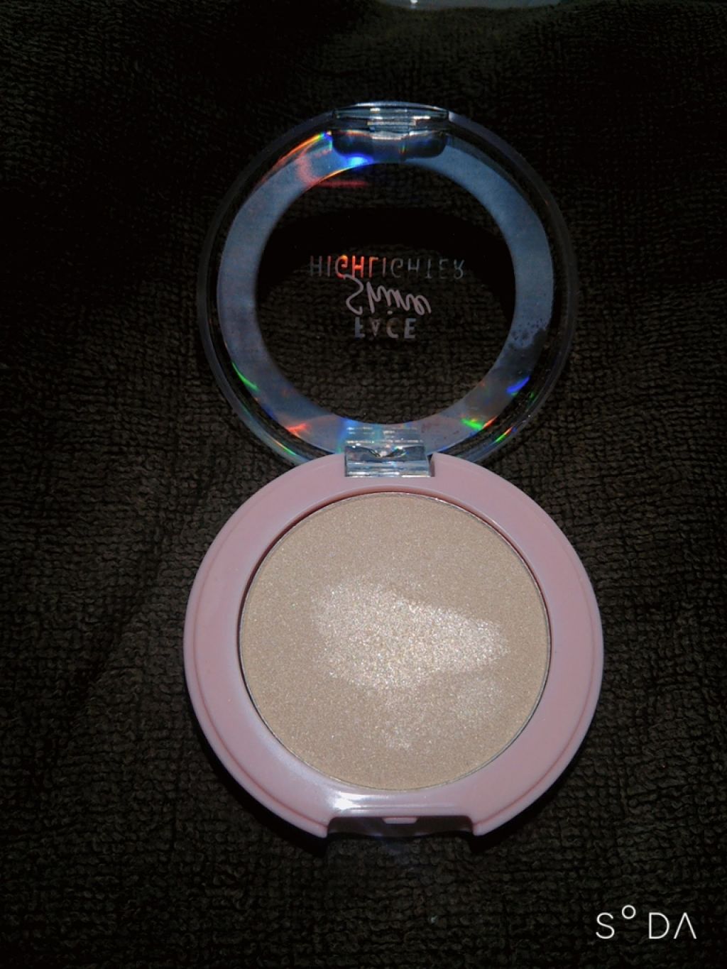 フェイスシャインハイライト スターライト/ETUDE/パウダーハイライトを使ったクチコミ（2枚目）