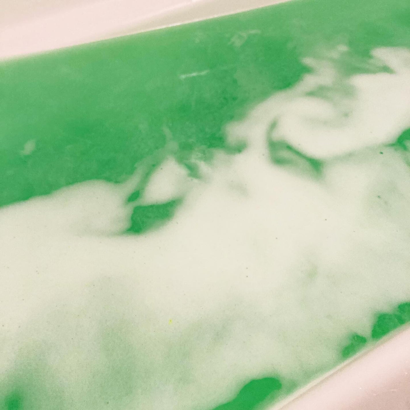 バスロマン メディテーションタイム パロサントツリーの香り/バスロマン/炭酸系入浴剤を使ったクチコミ(3枚目)