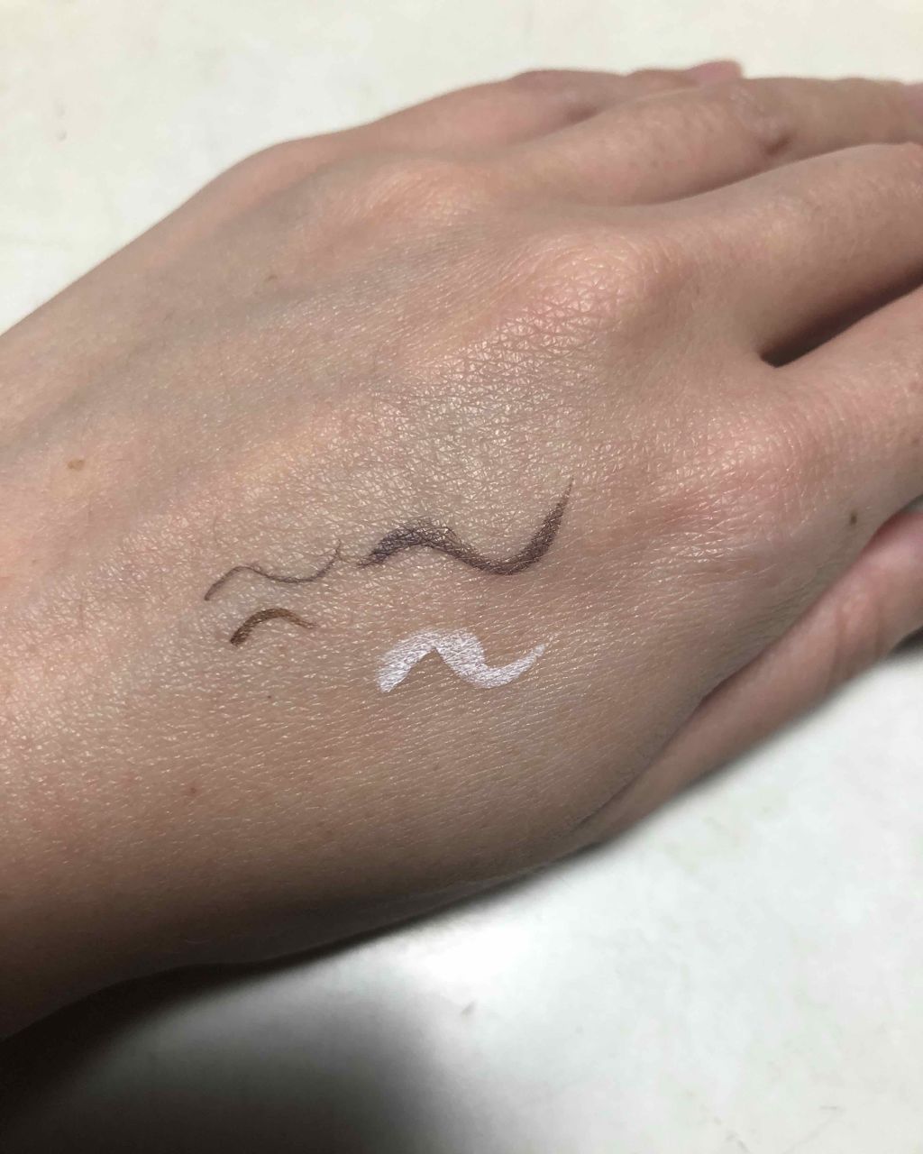 EYE OPENING LINER/UZU BY FLOWFUSHI/リキッドアイライナーを使ったクチコミ(2枚目)