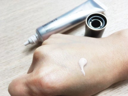 コンプリート フラット プライマー/DECORTÉ/化粧下地を使ったクチコミ(2枚目)