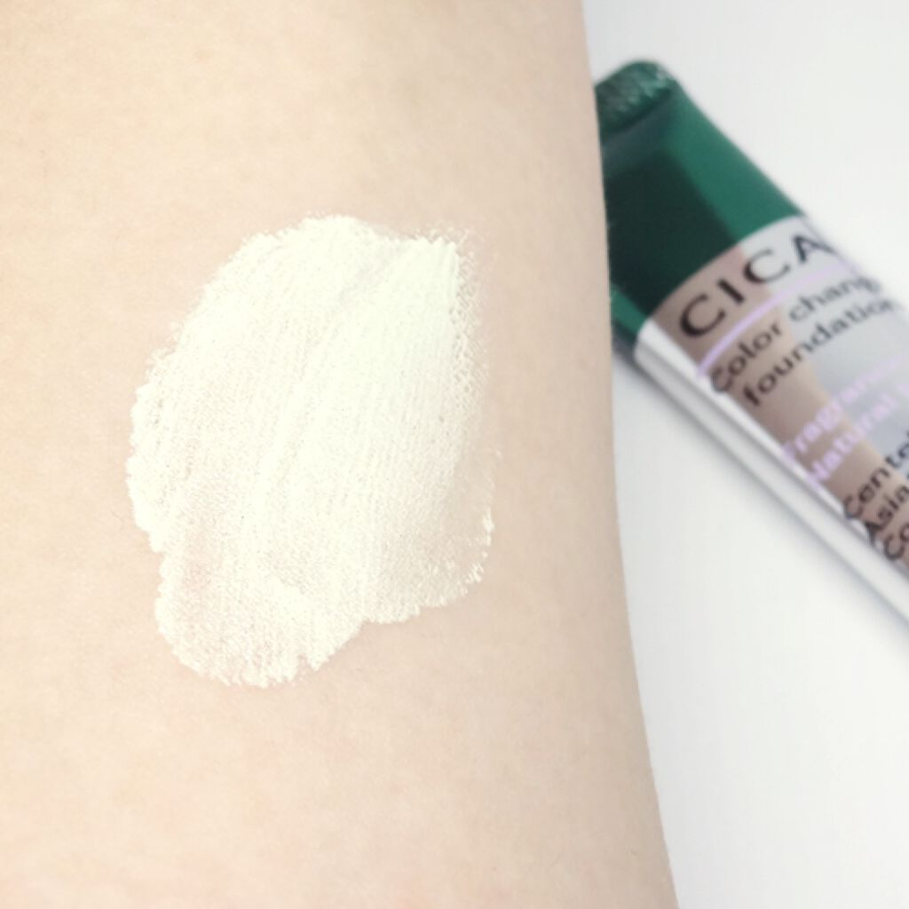 CICAカラーチェンジファンデーションD/DAISO/化粧下地を使ったクチコミ（3枚目）