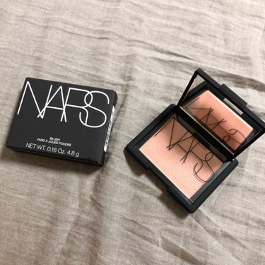 ＊NARS
　ブラッシュ
　4078  TEMPTED
　(シマリングミッドトーンベージュ)



2/7に追加発売された新色をget❣️
自然な血色感のベージュチークです🙆‍♀️


メイク投稿をご覧