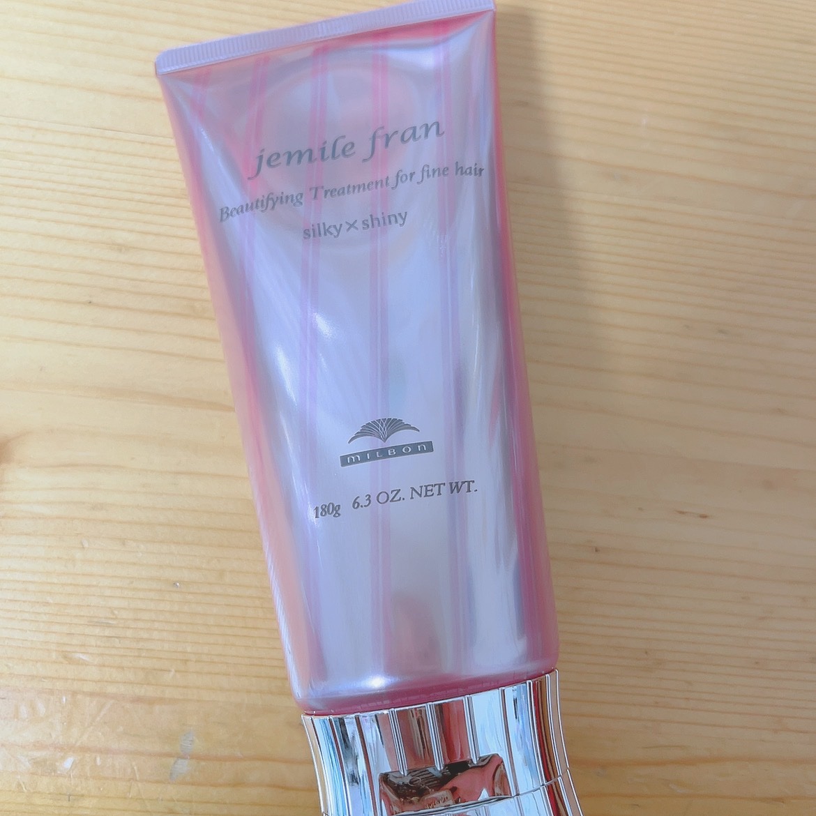 ジェミールフラン トリートメント シルキーシャイニー さらツヤタイプのクチコミ「トリートメント シルキーシャイニー さらツヤタイプ /ジェミールフラン

ピオニー系の甘い香り.....」（1枚目）