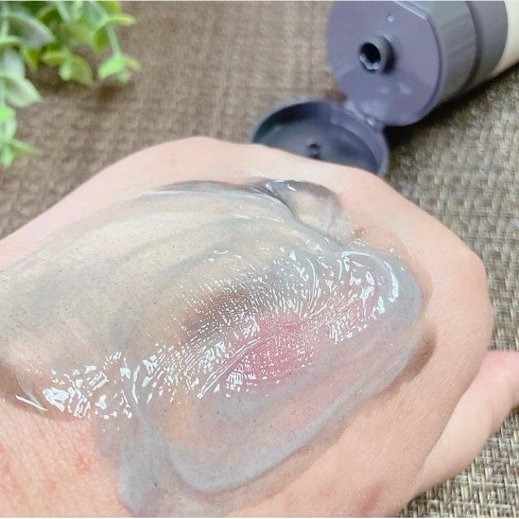 ブラックジェルクレンジング/.akaran/クレンジングジェルを使ったクチコミ(4枚目)