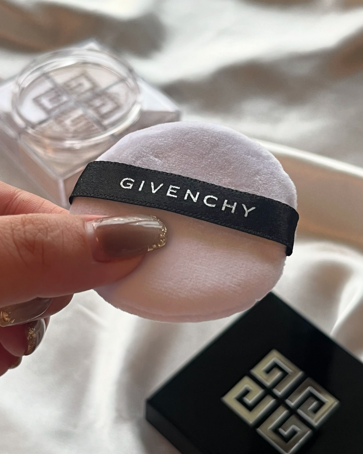 プリズム・リーブル/GIVENCHY/ルースパウダーを使ったクチコミ（3枚目）
