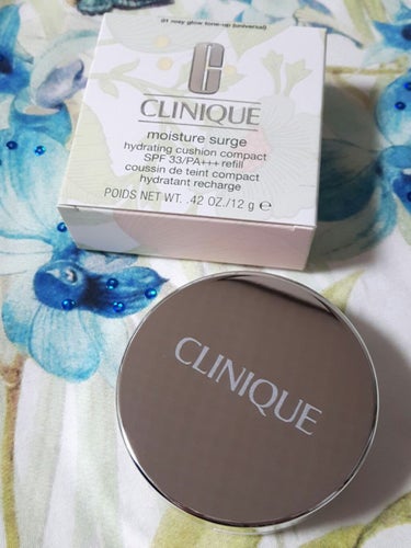 CLINIQUE モイスチャー サージ ハイドレーティング クッション コンパクト 33のクチコミ「CLINIQUE
モイスチャーサージ ハイドレーティング クッションコンパクト 33

01 .....」（2枚目）