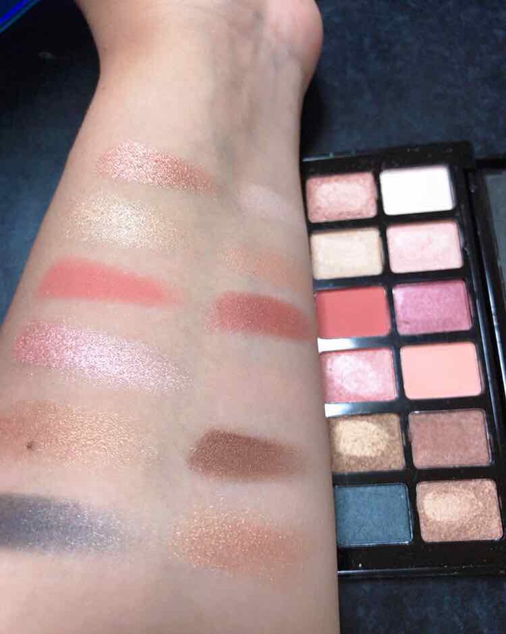 THE NUDES Eye Shadow Palette/Lameila/アイシャドウパレットを使ったクチコミ（3枚目）