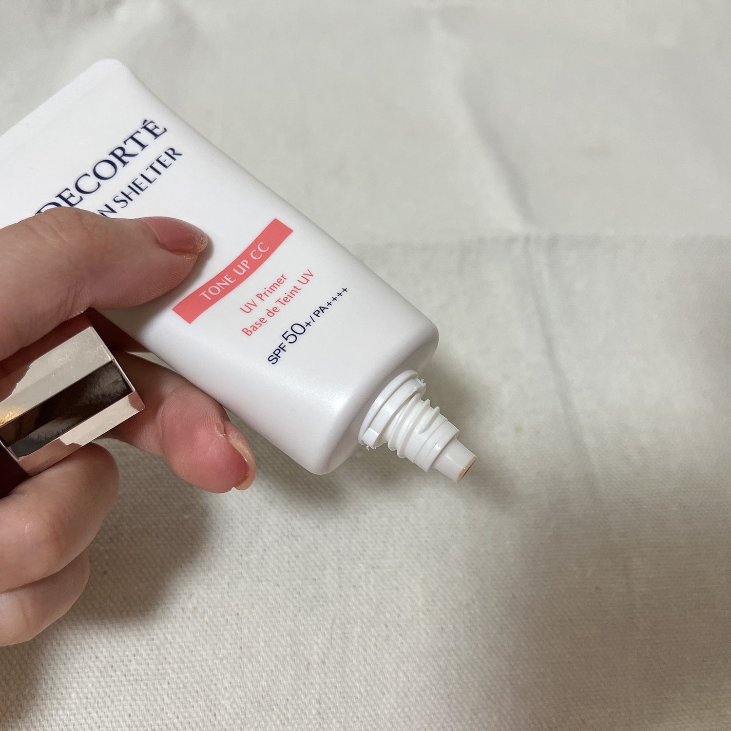 サンシェルター マルチ プロテクション トーンアップCC/DECORTÉ/化粧下地を使ったクチコミ(2枚目)