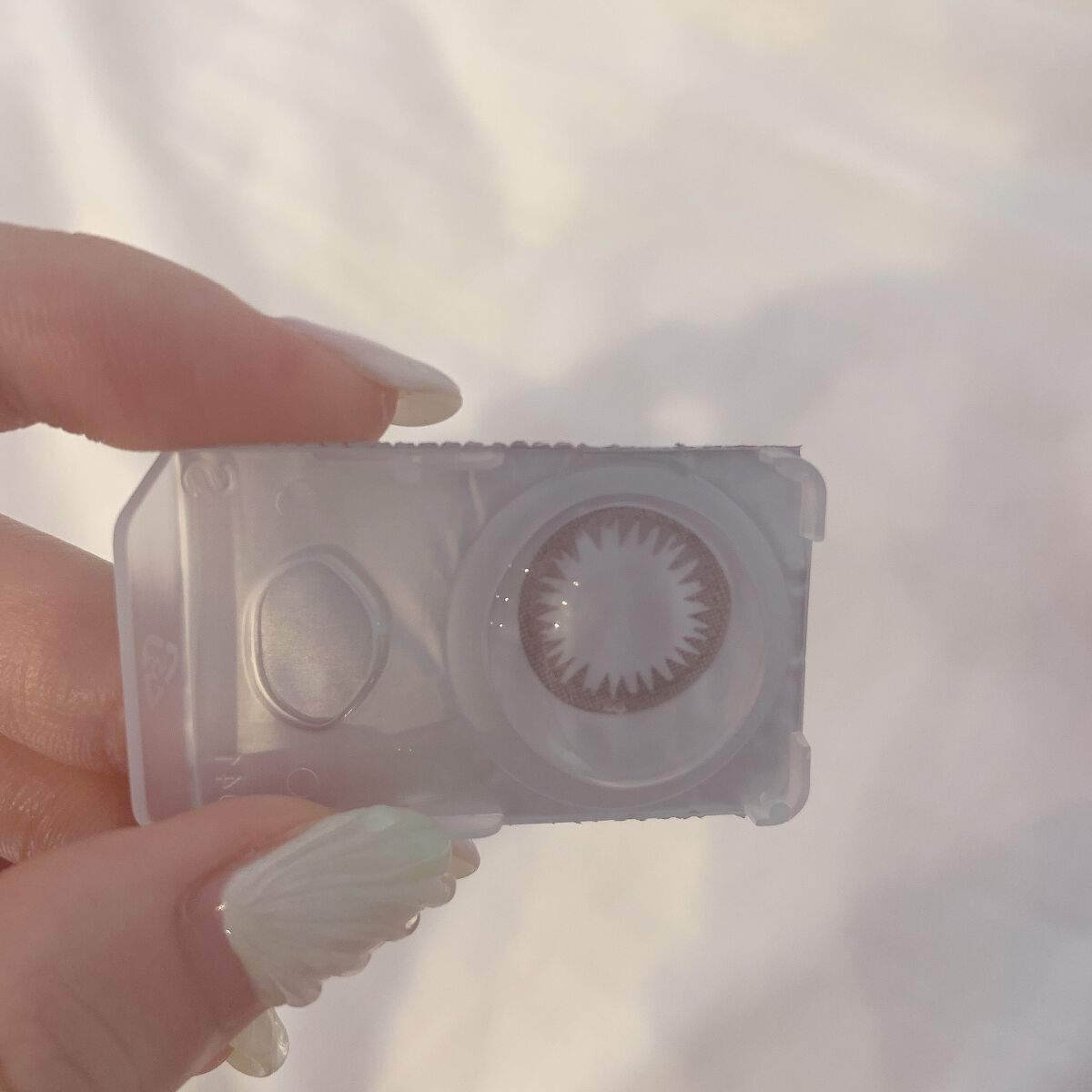 アイコフレ ワンデー UV M/シード/ワンデー(1DAY)カラコンを使ったクチコミ(2枚目)