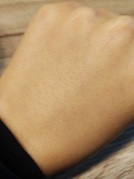 ナチュラルズ バスタイム除毛クリーム 敏感肌用/Veet/除毛クリームを使ったクチコミ(2枚目)