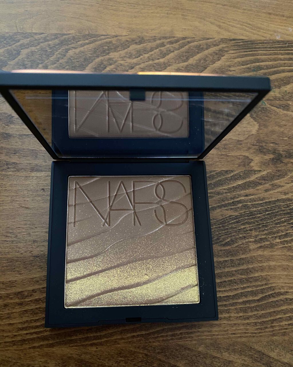 オイルインフューズド リップティント/NARS/リップティントを使ったクチコミ(2枚目)