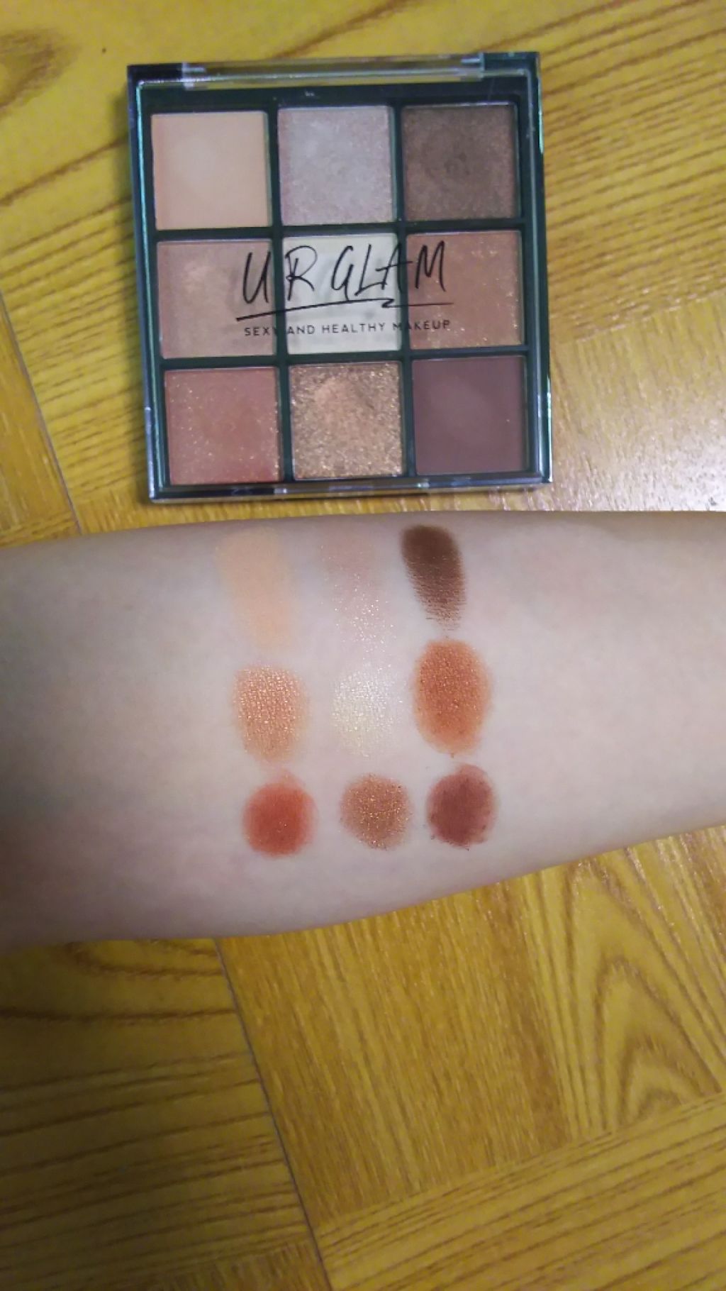 UR GLAM BLOOMING EYE COLOR PALETTE/U R GLAM/アイシャドウパレットを使ったクチコミ(1枚目)