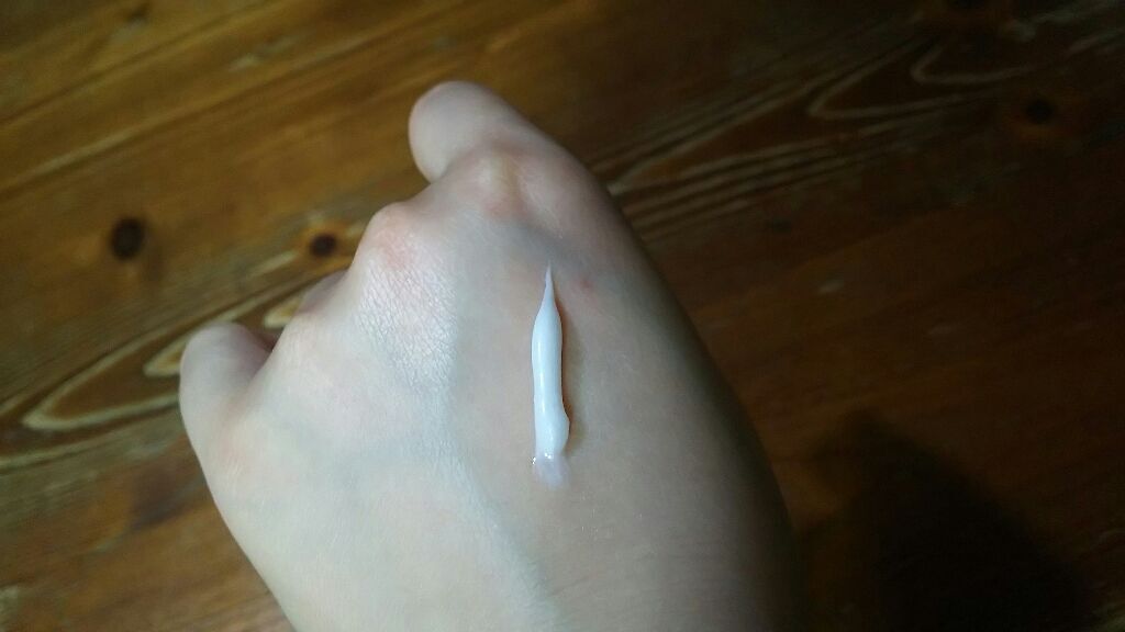 ヴァセリン アドバンスドリペア ボディローション 無香料/ヴァセリン/ボディローションを使ったクチコミ(3枚目)