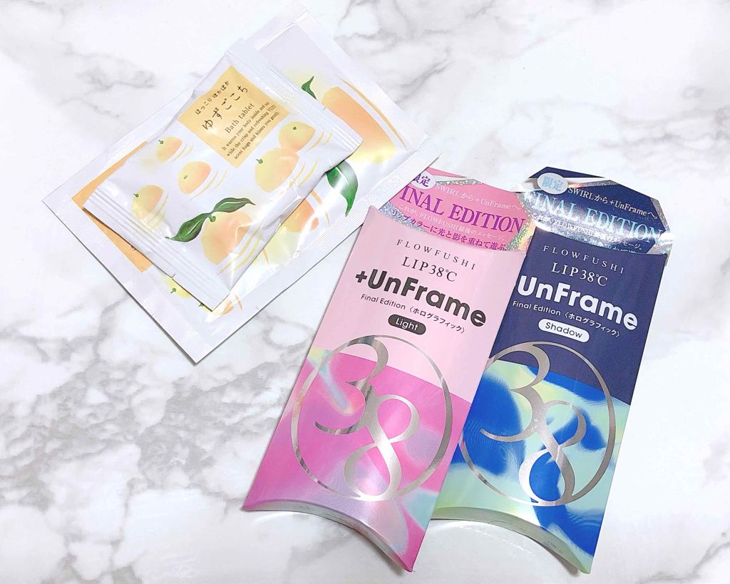 LIP38℃ +UnFrame<ホログラフィック>/UZU BY FLOWFUSHI/リップグロスを使ったクチコミ(1枚目)