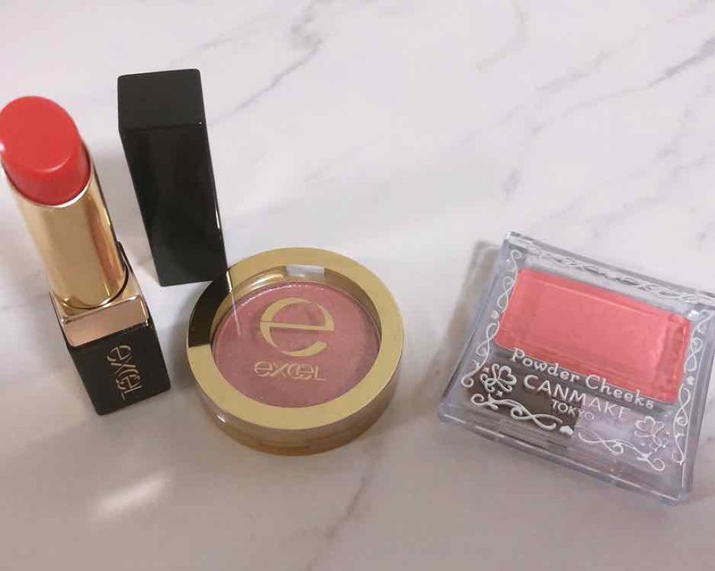 シャイニーシャドウ N/excel/単色アイシャドウを使ったクチコミ（1枚目）