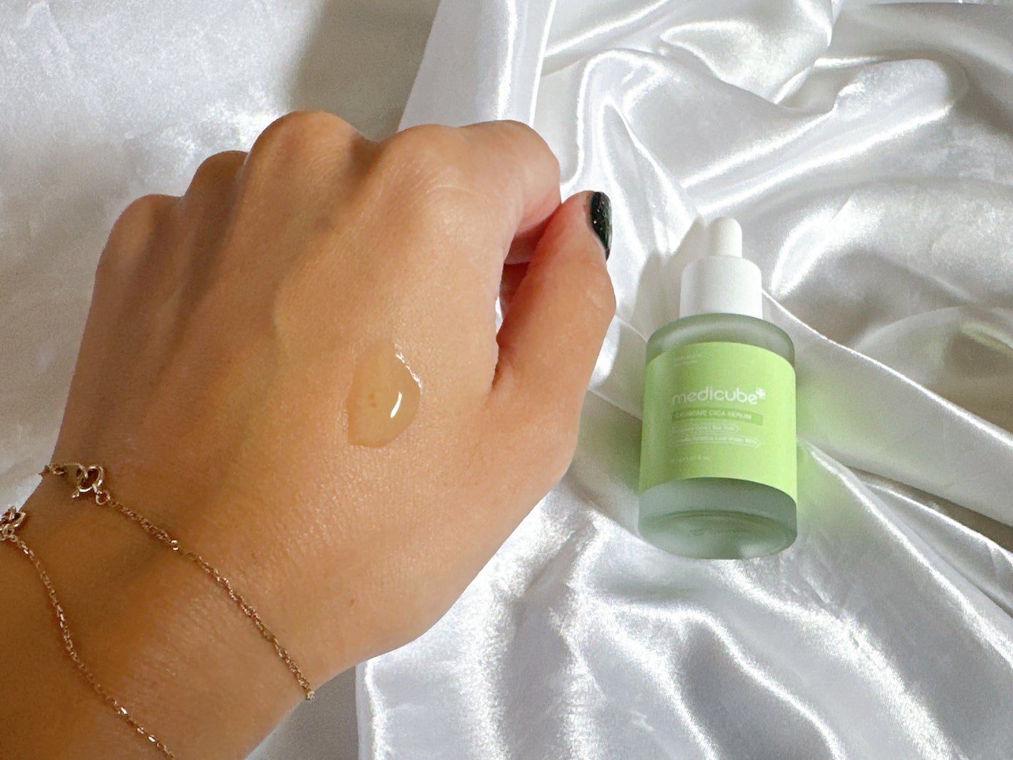 エクソソームシカ アンプル/MEDICUBE/美容液を使ったクチコミ(2枚目)