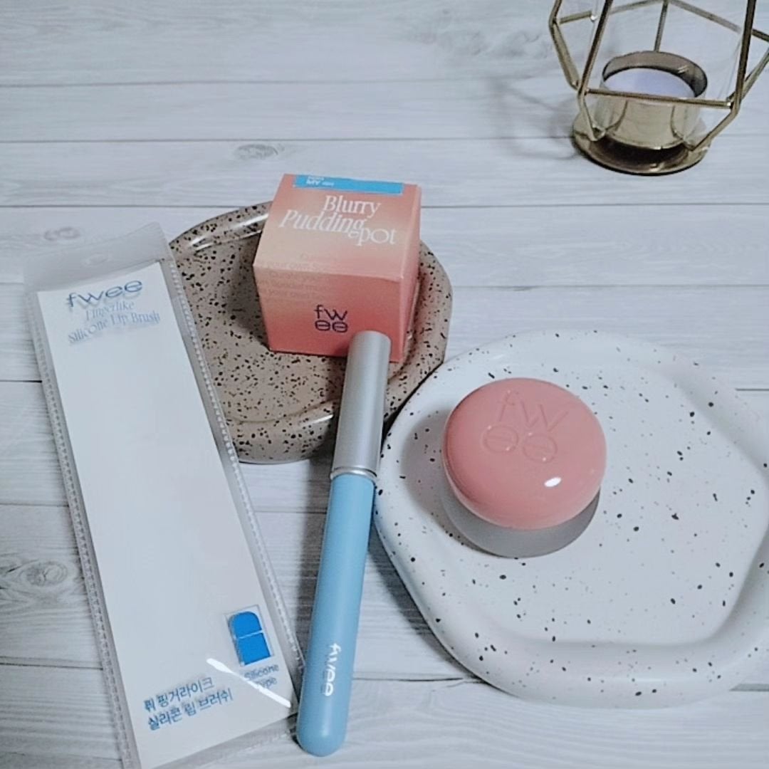 リップアンドチーク ブラーリープリンポット/fwee/口紅を使ったクチコミ(2枚目)