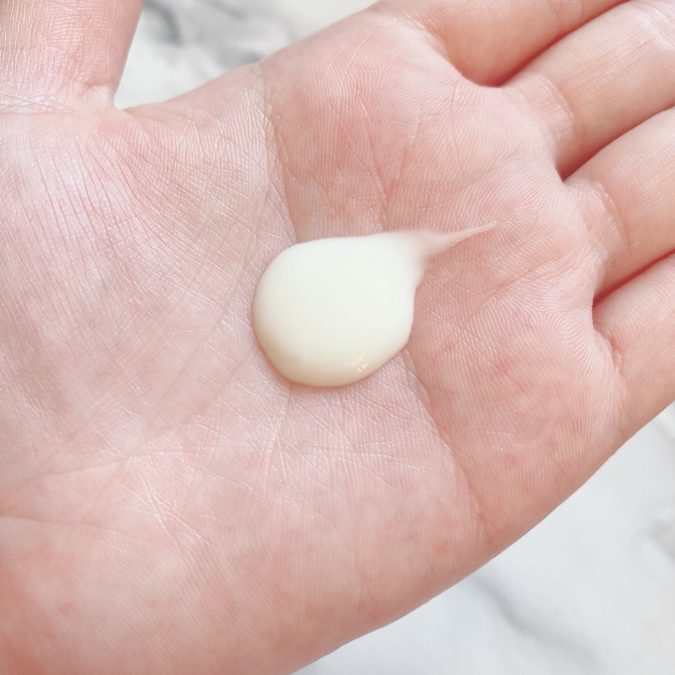 ニベアUV ディープ プロテクト＆ケア ジェル/ニベア/日焼け止めジェルを使ったクチコミ（2枚目）