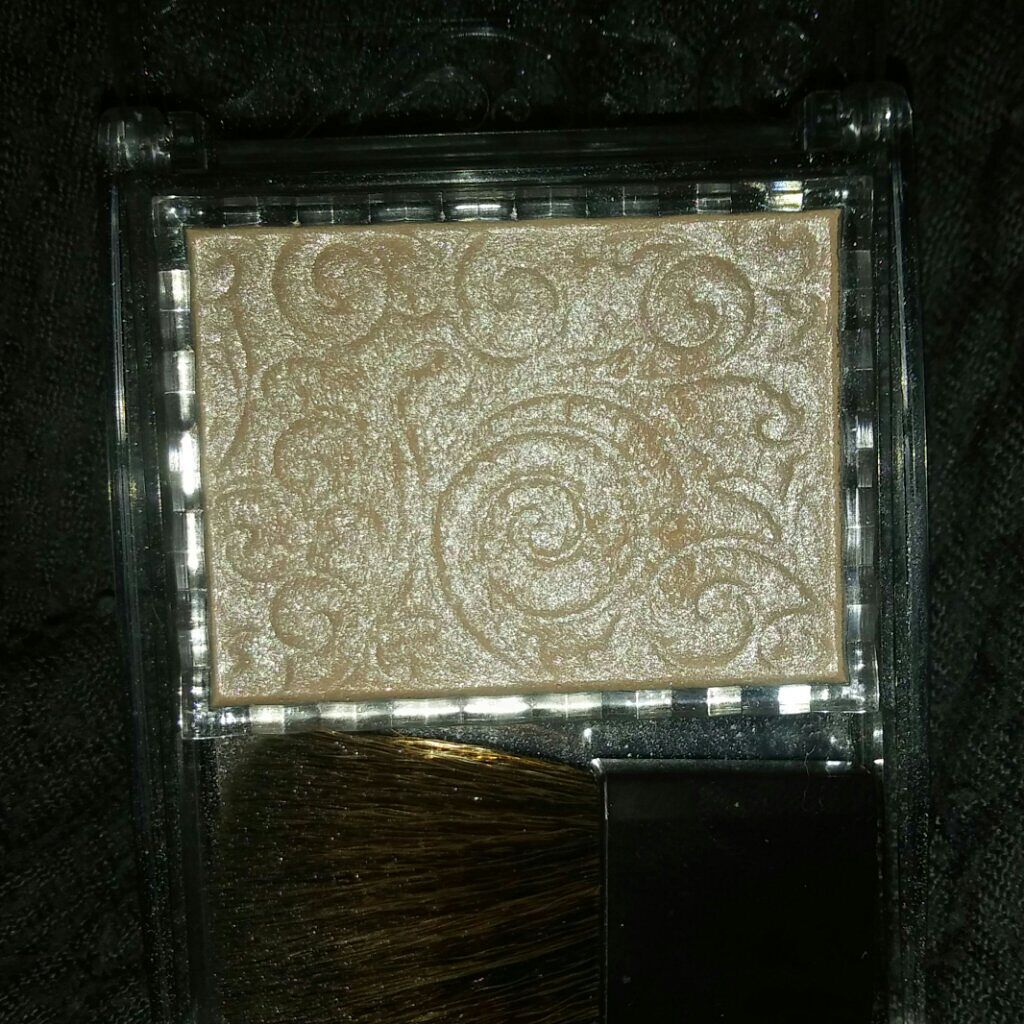 パールグロウハイライト/CEZANNE/パウダーハイライトを使ったクチコミ（2枚目）