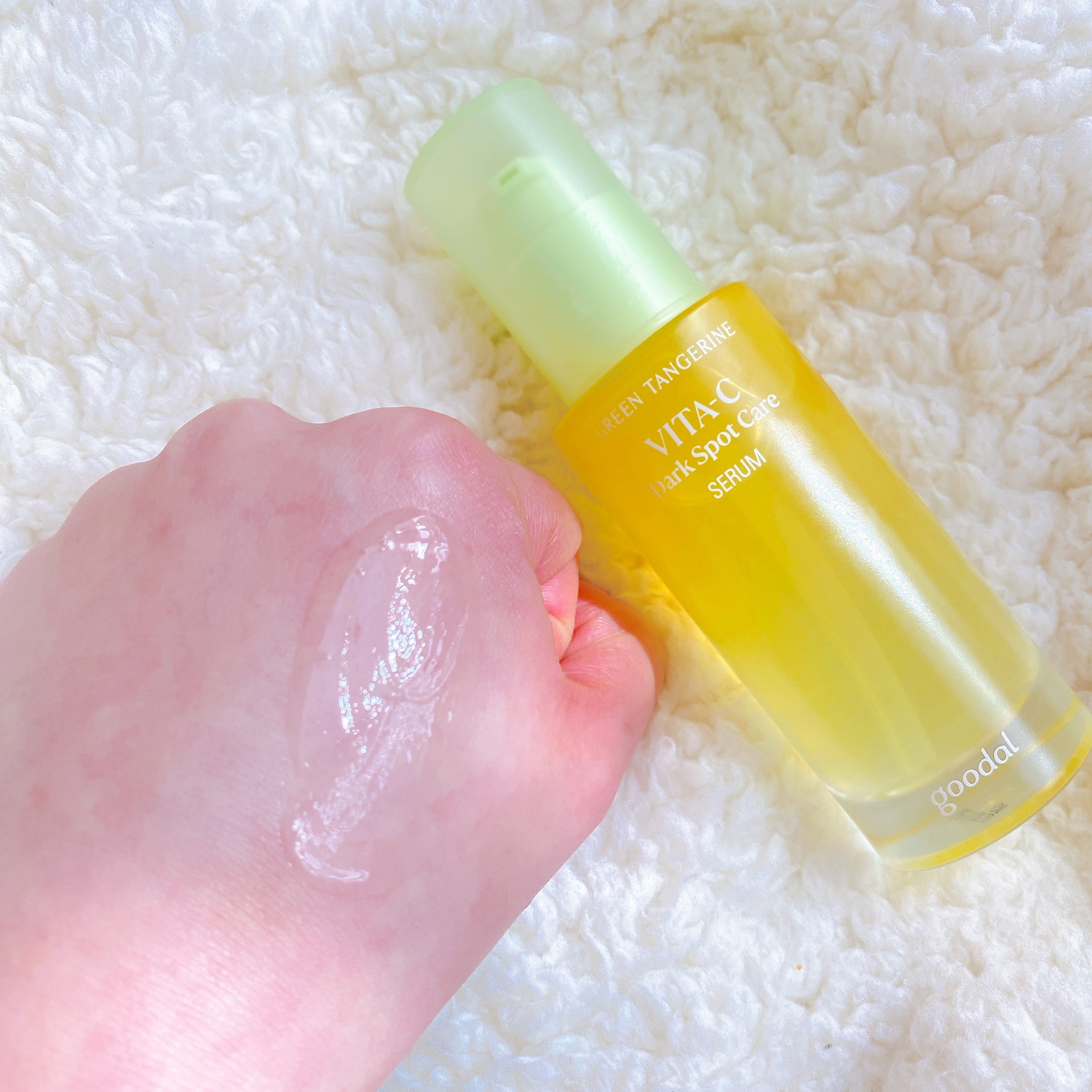 グリーンタンジェリン ビタC ダークスポットケアセラム/goodal/美容液を使ったクチコミ（2枚目）
