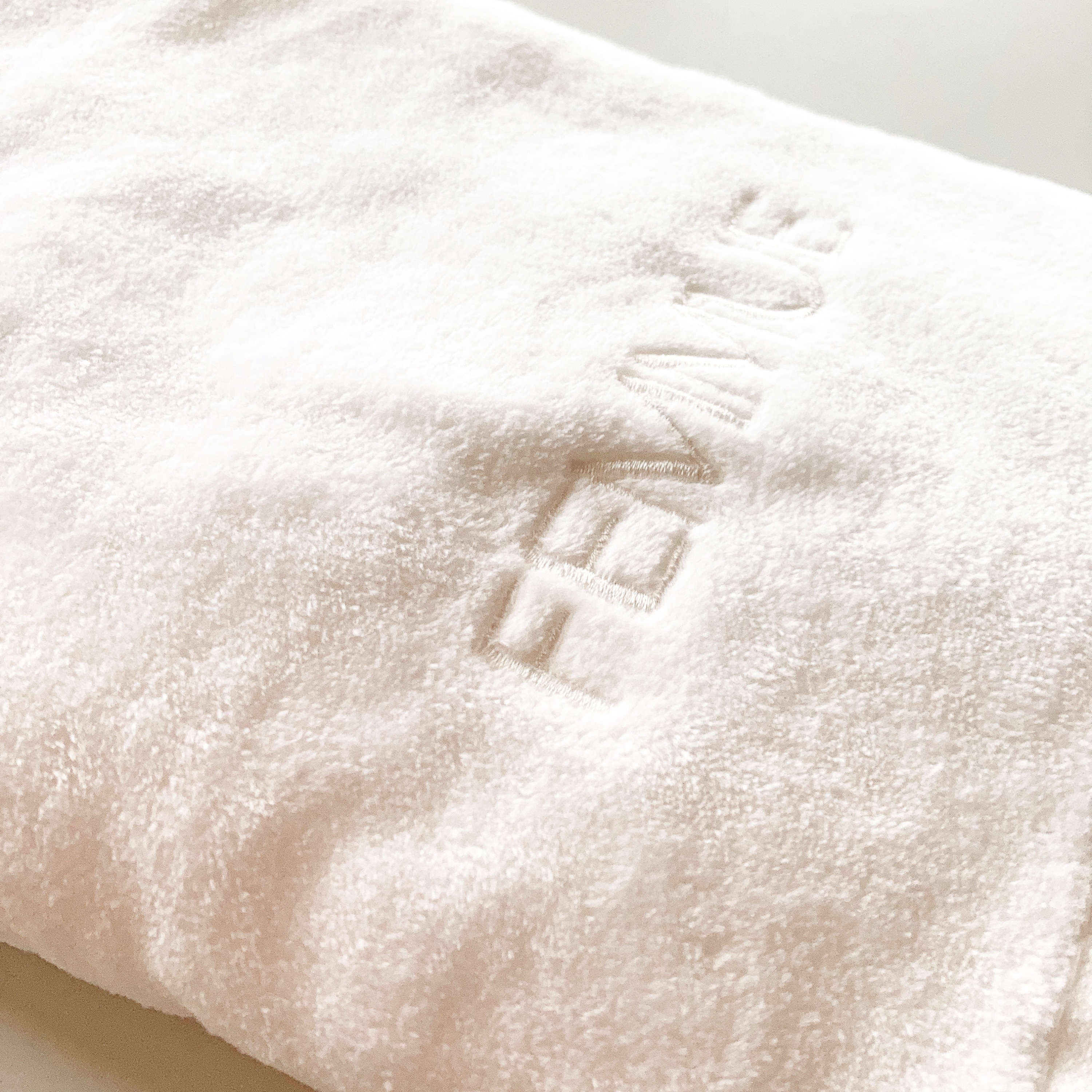 プレミアムコットンタオル/FEMMUE/その他スキンケアグッズを使ったクチコミ（2枚目）