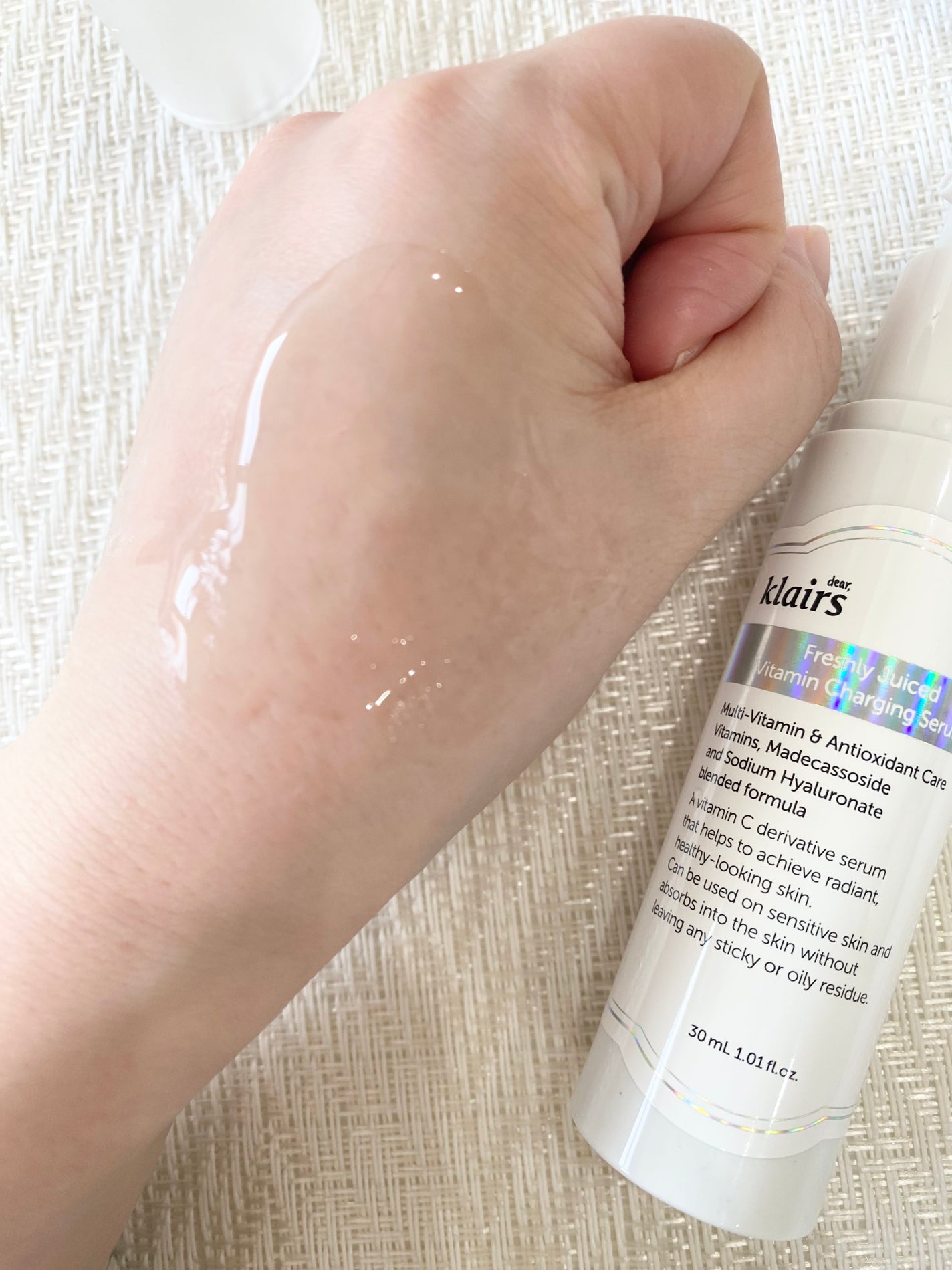 フレッシュリージュースドビタミンチャージングセラム(30ml)/Klairs/美容液を使ったクチコミ(2枚目)