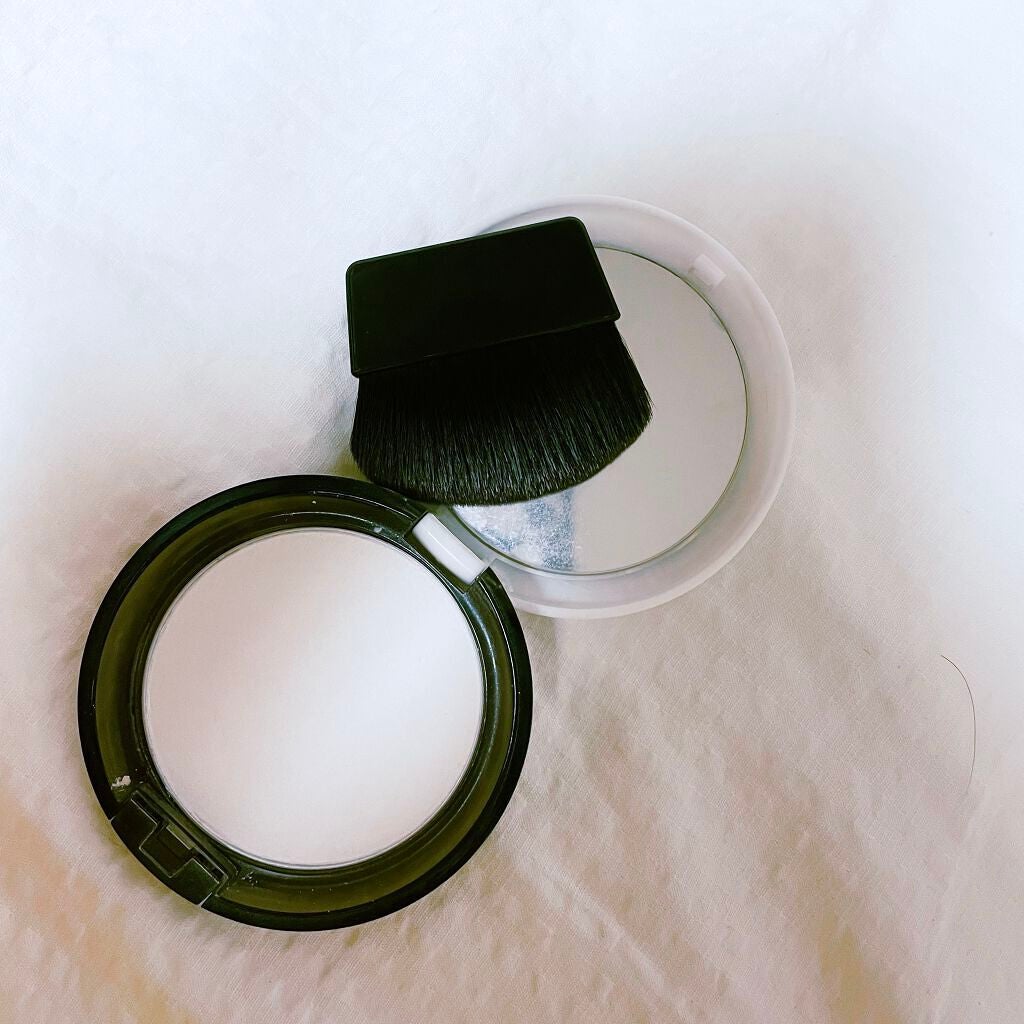 ラスタリングシアーパウダー/excel/プレストパウダーを使ったクチコミ(2枚目)