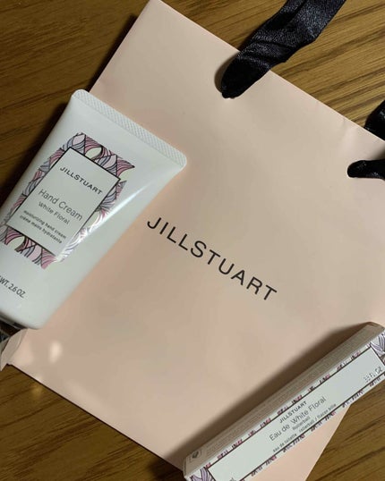 ジルスチュアート リラックス ハンドクリーム/JILL STUART/ハンドクリームを使ったクチコミ(1枚目)