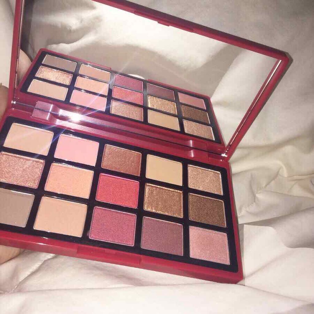 プレイカラーアイパレット ベストラブ/ETUDE/アイシャドウパレットを使ったクチコミ（1枚目）