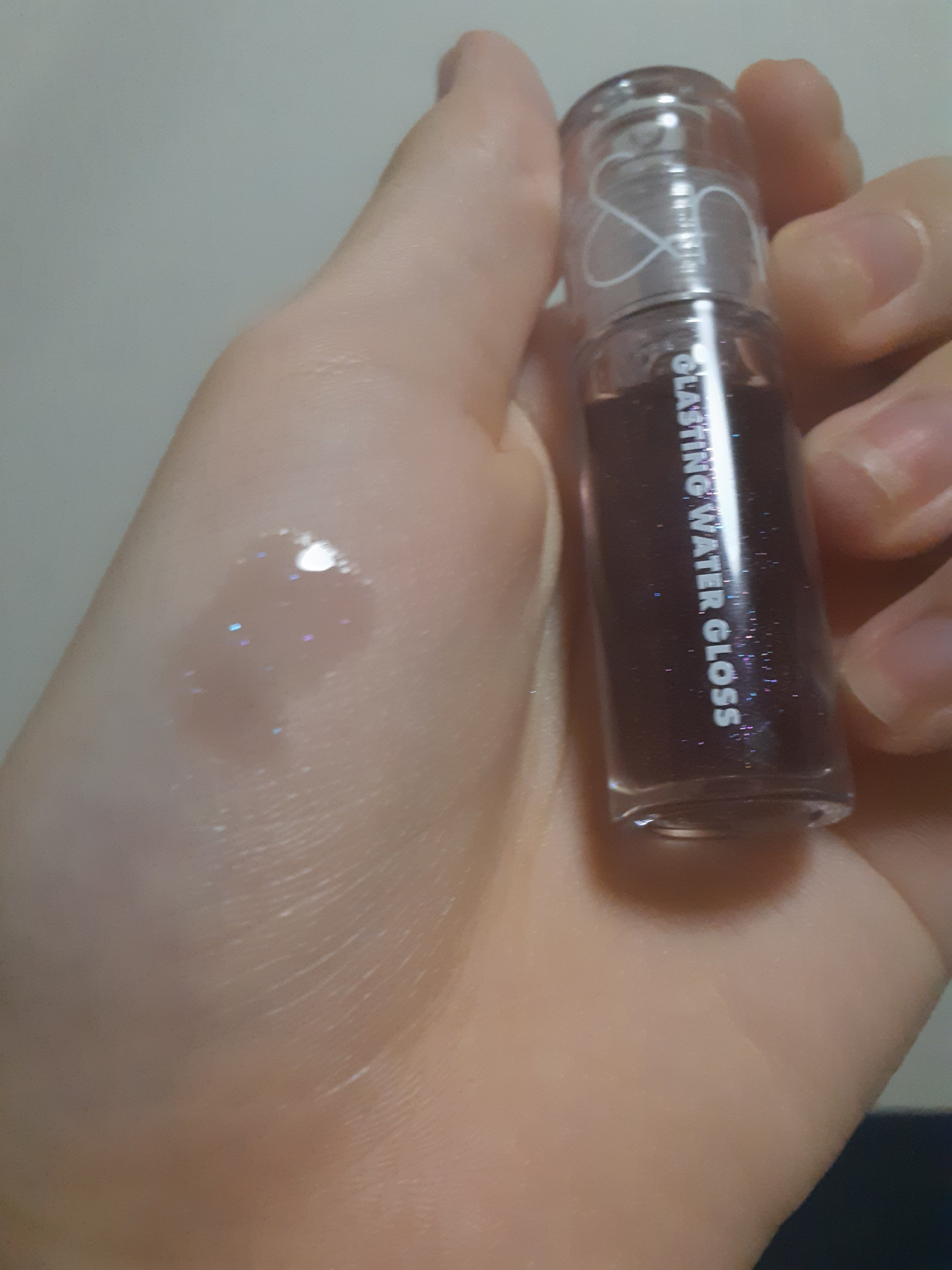 グラスティングメルティングバーム リミテッドエディション/rom&nd/メイクアップキットを使ったクチコミ（2枚目）