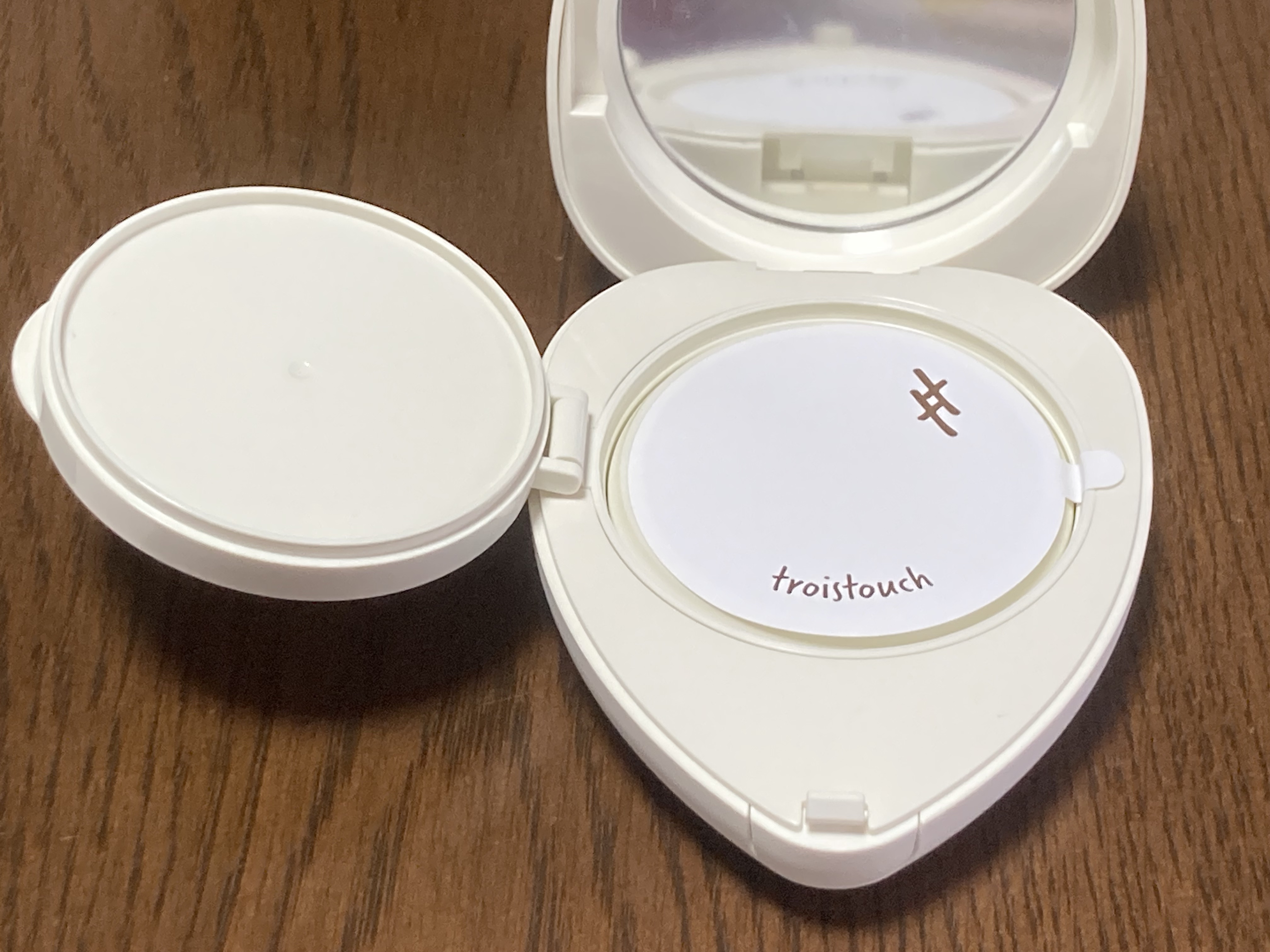 トワタッチ ハートクッション マットカバー/troistouch/クッションファンデーションを使ったクチコミ（3枚目）