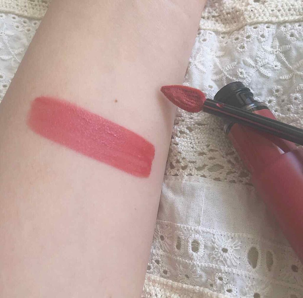 ルージュシグネチャー /ロレアル パリ/リップグロスを使ったクチコミ(2枚目)